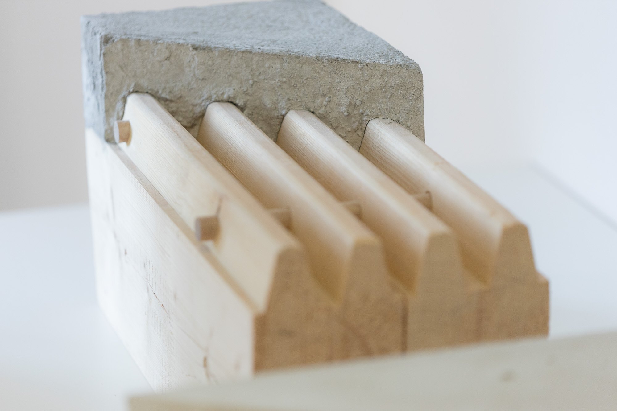 Modell: Beton-Holz-Kombination
