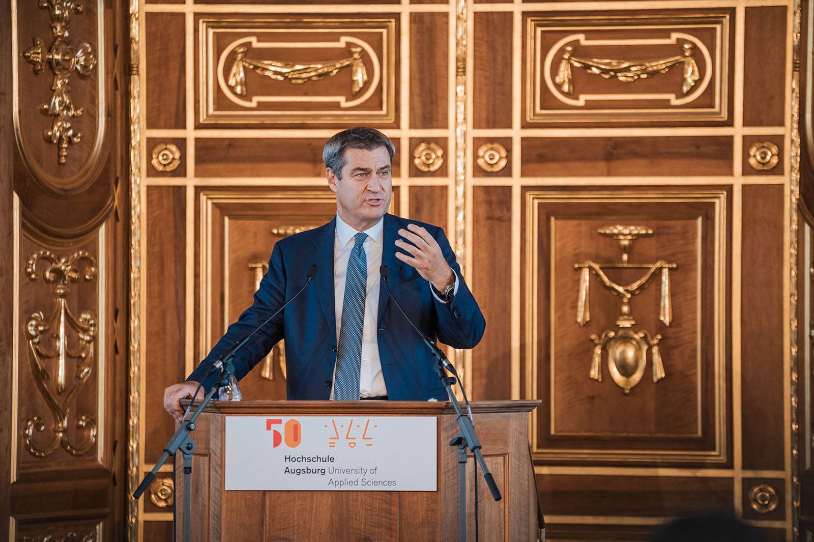 Ministerpräsident Dr. Markus Söder beim Festakt "50 Jahre Hochschule Augsburg" im Goldenen Saal der Stadt Augsburg