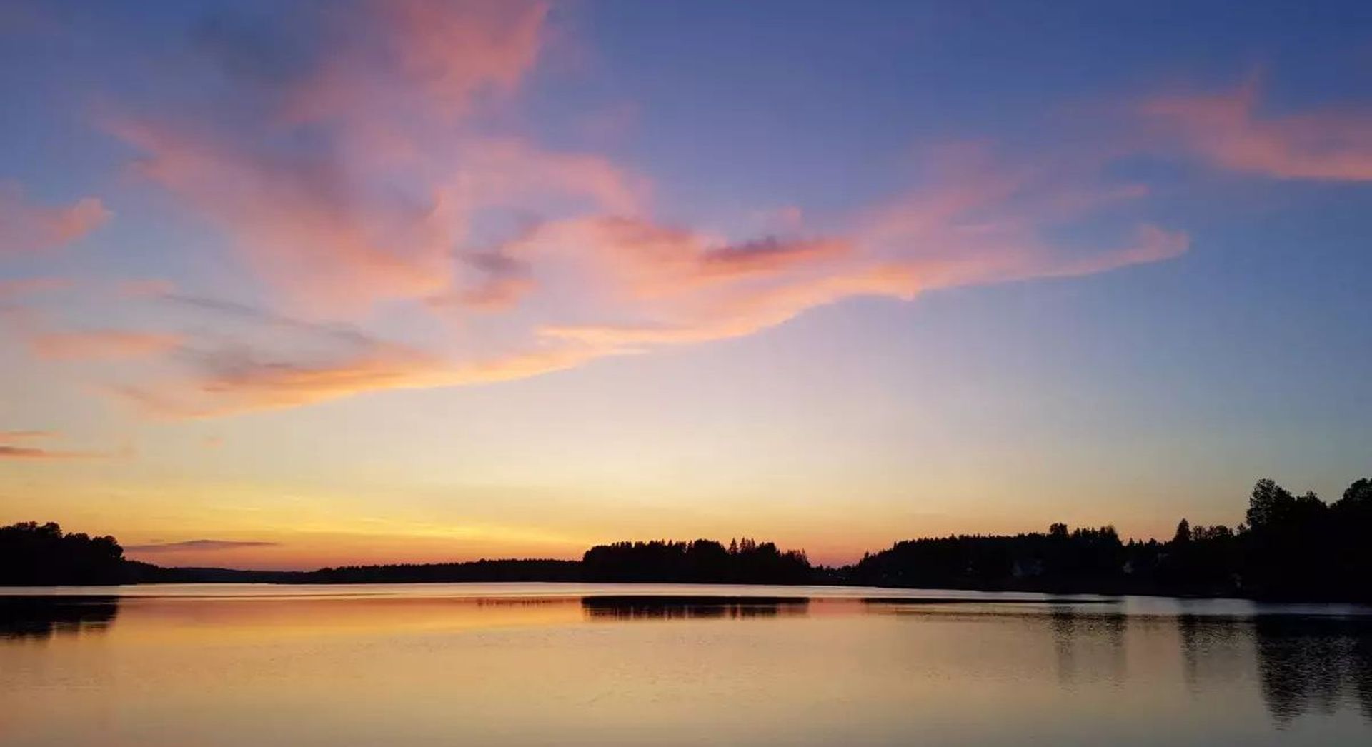 Sunset on a Swedish lake