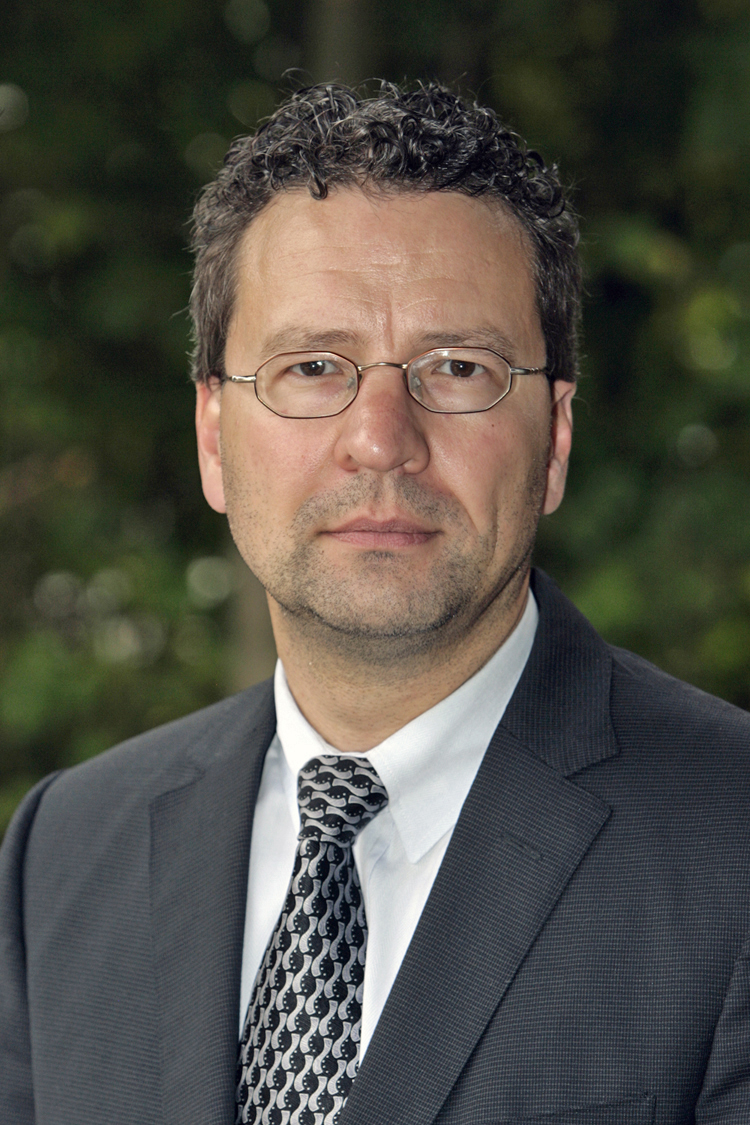 Prof. Dr.  Micha Bloching