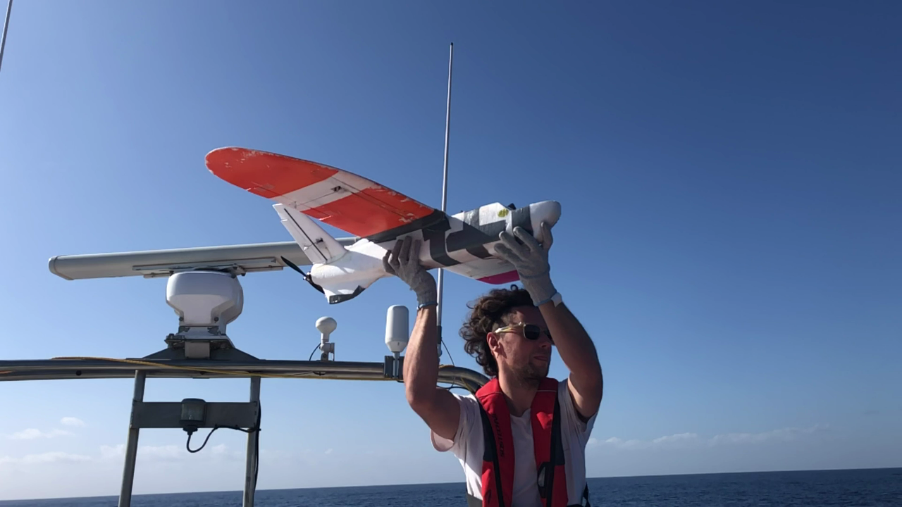 SearchWing Drohne kurz vor dem Start